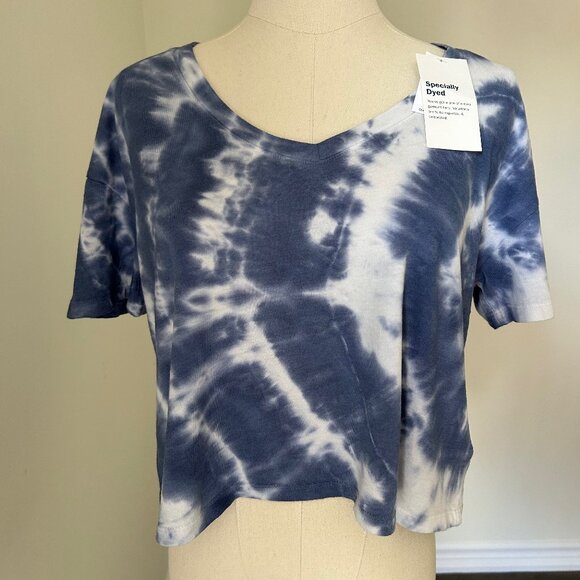 NWT Old Navy Small (Petite) Navy Blue Tie-Dye V-Neck Boxy Loose-Fit Crop Tee - Picture 2 of 14
